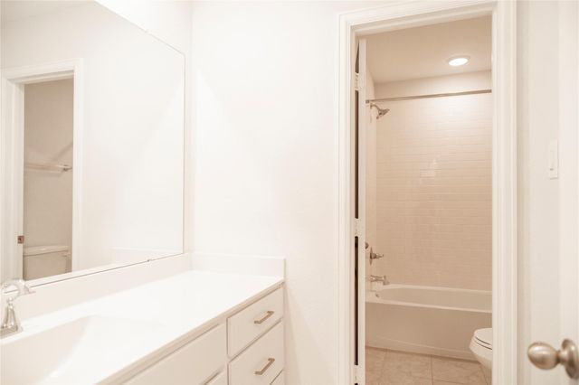 208 Cambria Green Lane, Katy, TX 77493