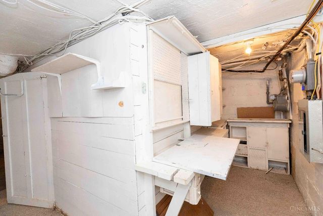 1909 Pogue Avenue, Cincinnati, OH 45208