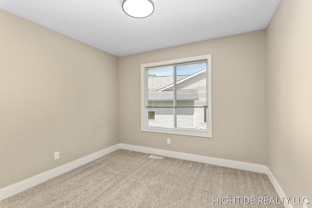 644 Wren Court, Middleville, MI 49333