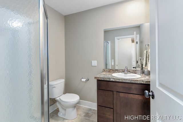 644 Wren Court, Middleville, MI 49333