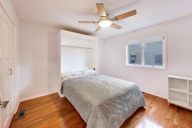 2810 N WOLCOTT Avenue 2810, Chicago, IL 60657