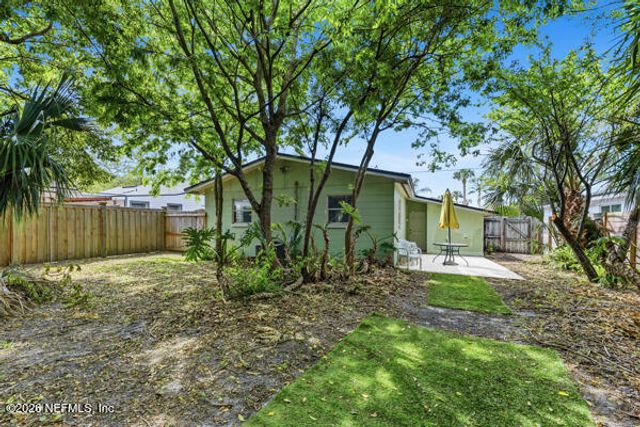 175 SEMINOLE Road, Atlantic Beach, FL 32233