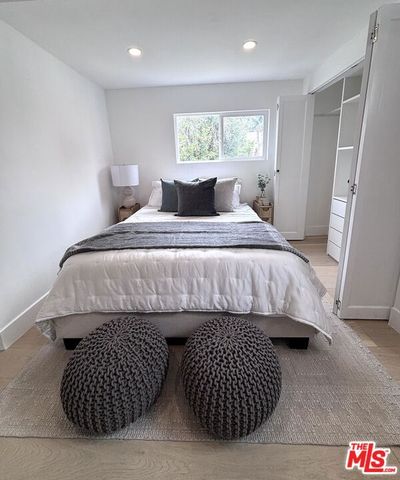 6018 S Harcourt Avenue, Los Angeles, CA 90043