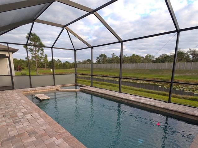 8545 CACHE DRIVE, Sarasota, FL 34240