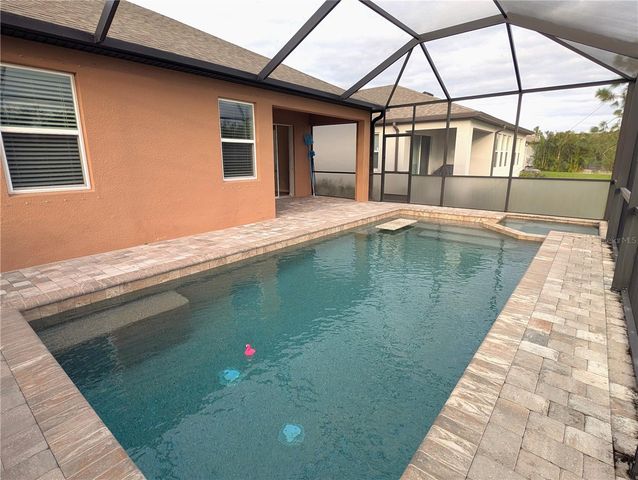 8545 CACHE DRIVE, Sarasota, FL 34240