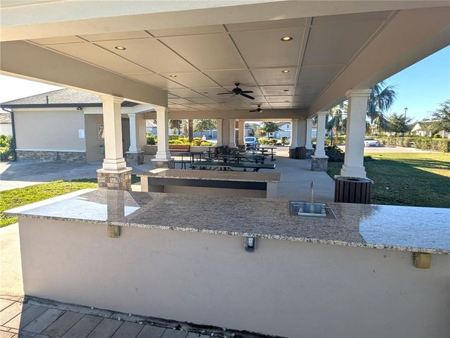 8545 CACHE DRIVE, Sarasota, FL 34240