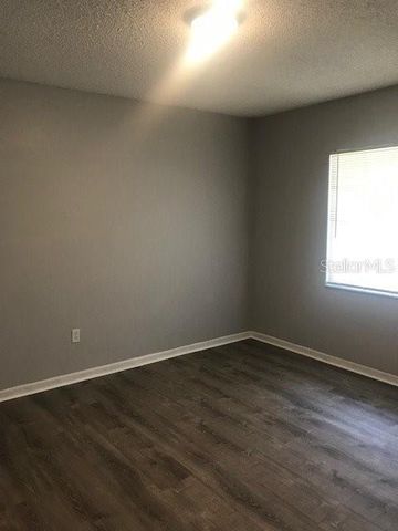 1027 N BRUNNELL PARKWAY 1029, Lakeland, FL 33805