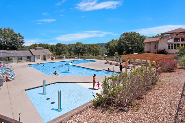 186 Bunker Ridge Drive 6, Branson, MO 65616