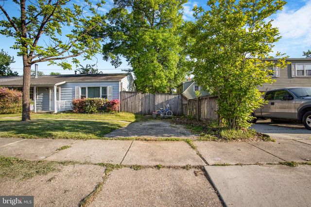 1073 KINGS RD, Pasadena, MD 21122