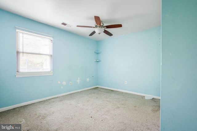 1073 KINGS RD, Pasadena, MD 21122
