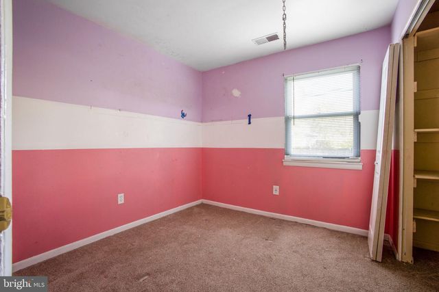 1073 KINGS RD, Pasadena, MD 21122