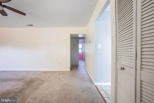 1073 KINGS RD, Pasadena, MD 21122
