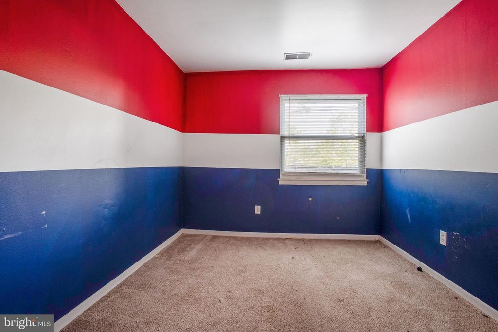 Image 28 of property listing at 1073 KINGS RD, Pasadena, MD 21122