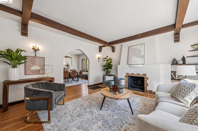 21 Portsmouth Road, Piedmont, CA 94610