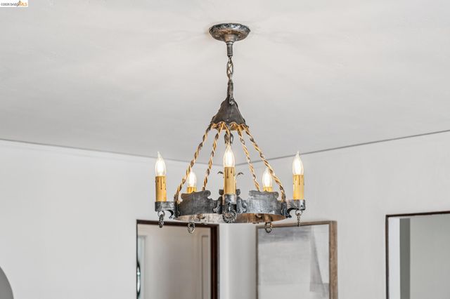 21 Portsmouth Road, Piedmont, CA 94610