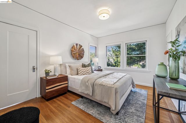 21 Portsmouth Road, Piedmont, CA 94610