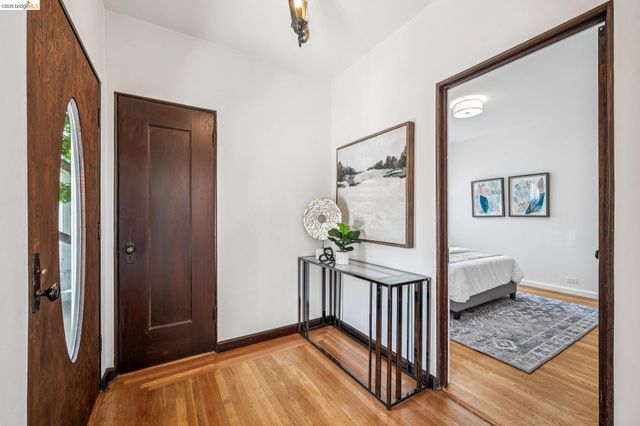 21 Portsmouth Road, Piedmont, CA 94610