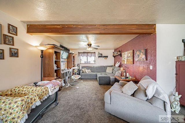 2204 Logan Drive, Idaho Falls, ID 83401