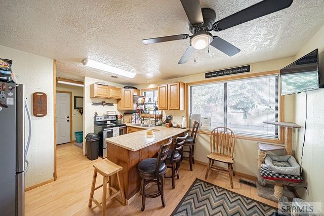 2204 Logan Drive, Idaho Falls, ID 83401