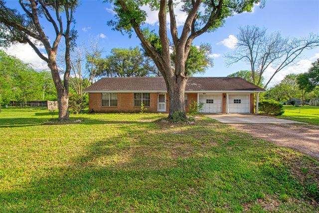 1618 Bernie Avenue, Rosenberg, TX 77471