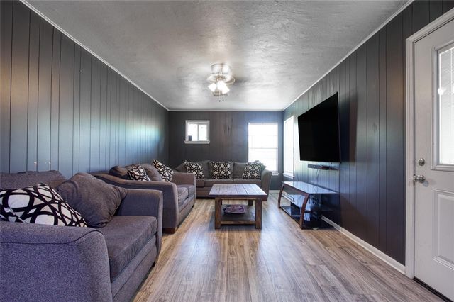 1618 Bernie Avenue, Rosenberg, TX 77471