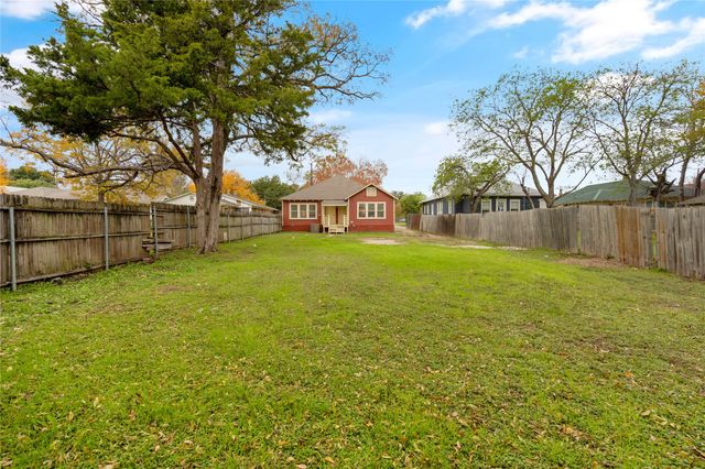 2511 Lipscomb Street, Fort Worth, TX 76110