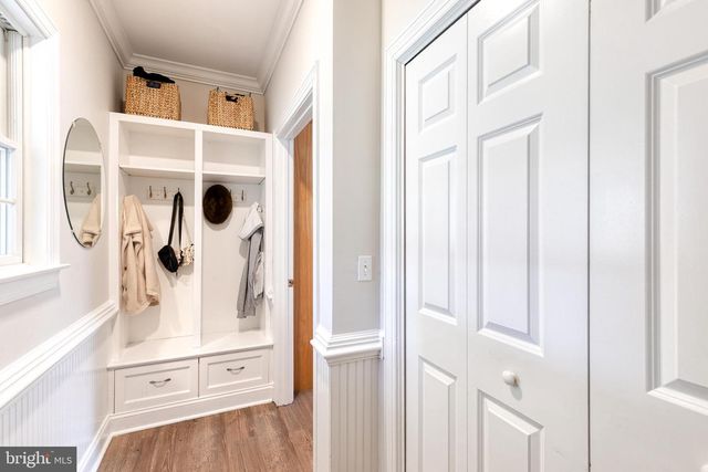 10925 FALLS RD, Lutherville Timonium, MD 21093