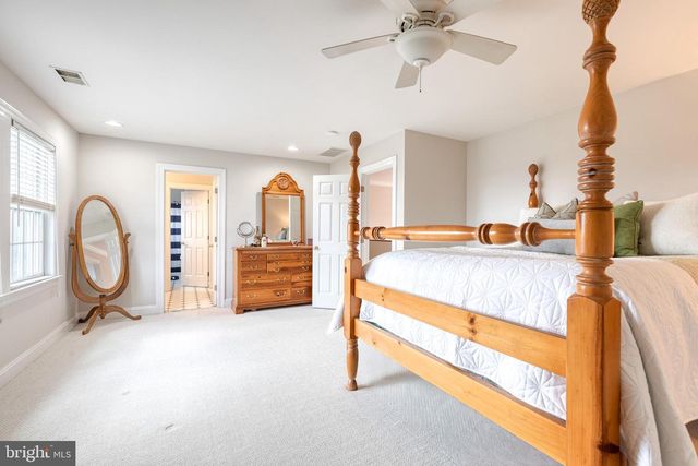 10925 FALLS RD, Lutherville Timonium, MD 21093