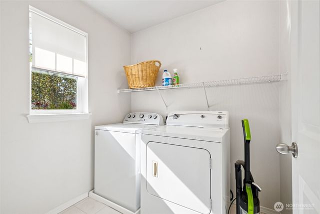 24610 232nd Place SE, Maple Valley, WA 98038