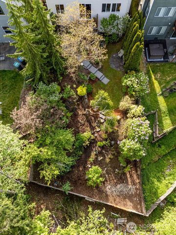 24610 232nd Place SE, Maple Valley, WA 98038