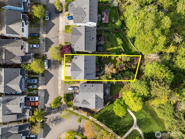 24610 232nd Place SE, Maple Valley, WA 98038