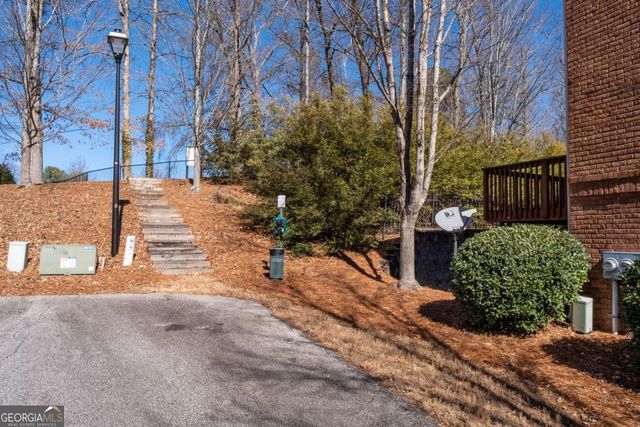 2117 Wylmoor Way SE, Smyrna, GA 30080