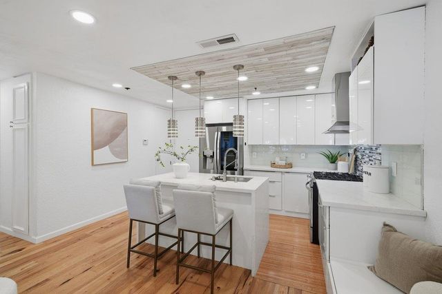 1396 El Camino Real 108, Millbrae, CA 94030