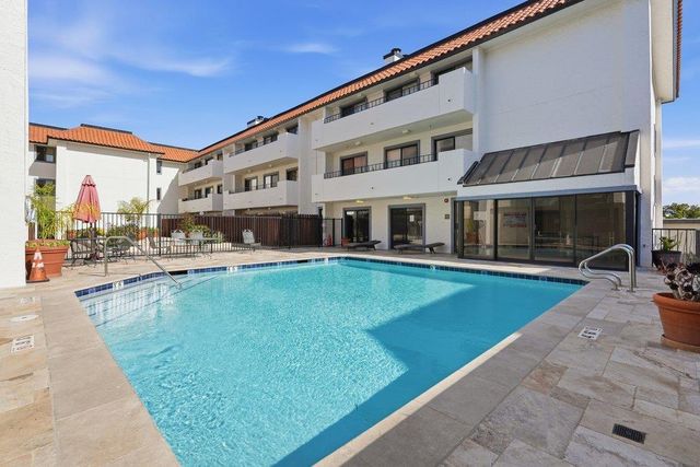 1396 El Camino Real 108, Millbrae, CA 94030