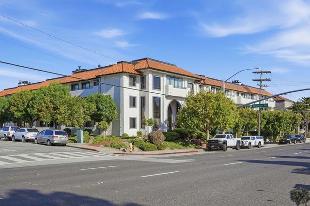 1396 El Camino Real 108, Millbrae, CA 94030