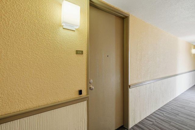 1396 El Camino Real 108, Millbrae, CA 94030
