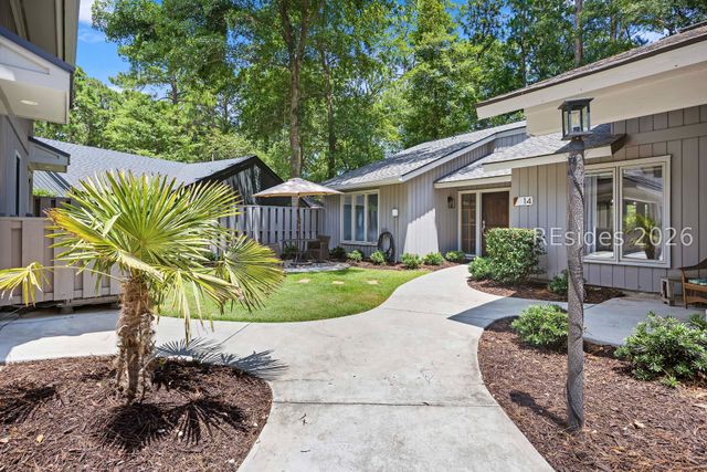 14 Field Sparrow Rd, Hilton Head Island, SC 29926