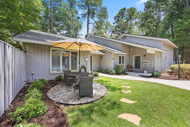 14 Field Sparrow Rd, Hilton Head Island, SC 29926