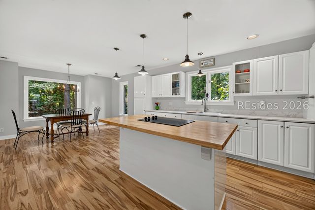 14 Field Sparrow Rd, Hilton Head Island, SC 29926
