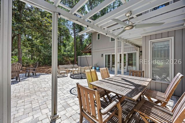14 Field Sparrow Rd, Hilton Head Island, SC 29926