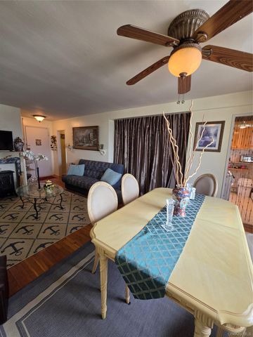 129 Beach 118th Street 5A, Rockaway Park, NY 11694