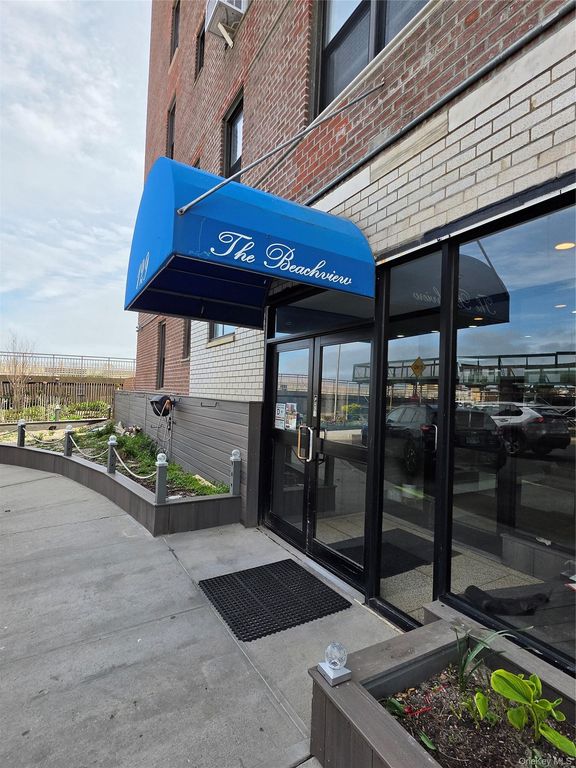 129 Beach 118th Street 5A, Rockaway Park, NY 11694