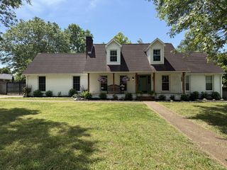 2715 Tower Dr, Murfreesboro, TN 37129
