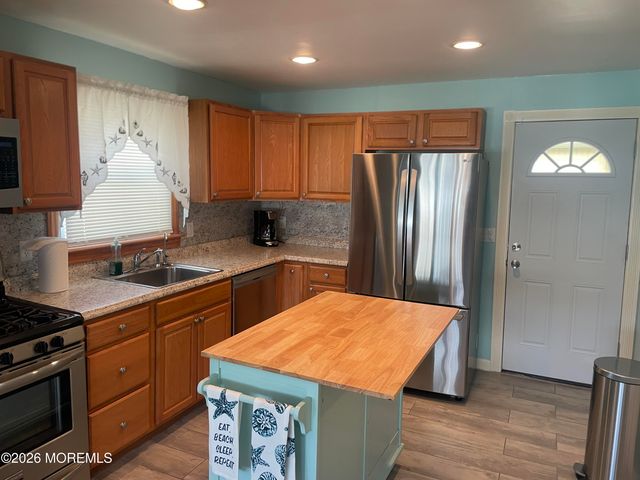 2052 Baltimore Avenue, Seaside Heights, NJ 08751