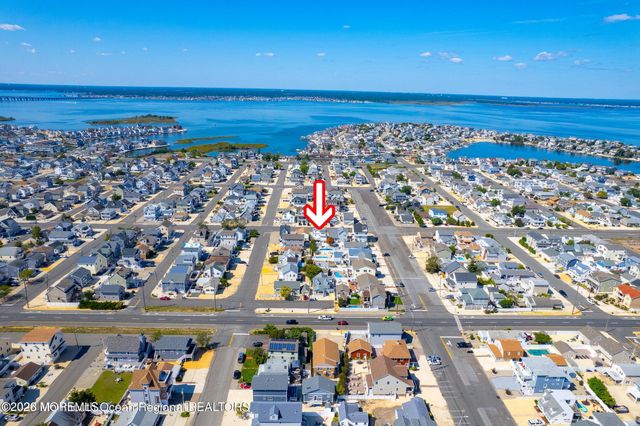 2052 Baltimore Avenue, Seaside Heights, NJ 08751