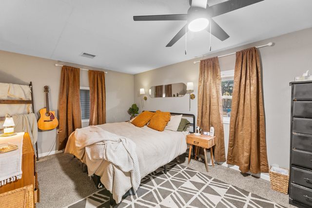 3502 W 15th St N, Wichita, KS 67203