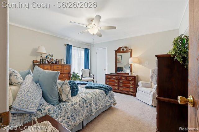 38630 Meeting House Lane, Livonia, MI 48154