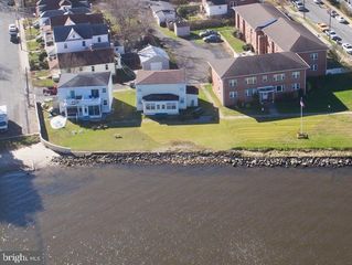 904 & 906 OAKLEY TER, Cambridge, MD 21613