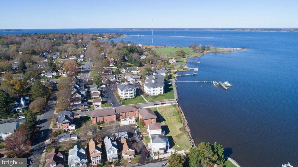 904 & 906 OAKLEY TER, Cambridge, MD 21613