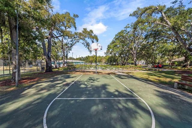 3277 FOX CHASE CIRCLE N 105, Palm Harbor, FL 34683